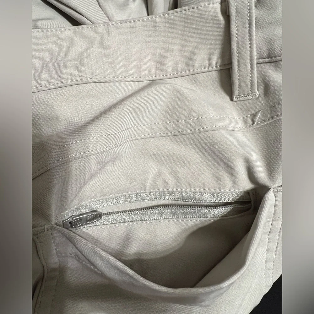 Lululemon Mens Size 31 ABC Classic Fit 5 Pocket Casual Pants Trousers 31 X 30 - Picture 4 of 12